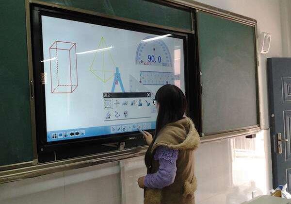 學校教學一體機觸摸屏被鎖了怎么辦？